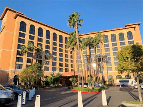 Hotels near Disneyland .
